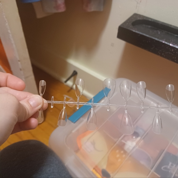 Betty Cora Soft Gel Nails - Picture 5 of 5